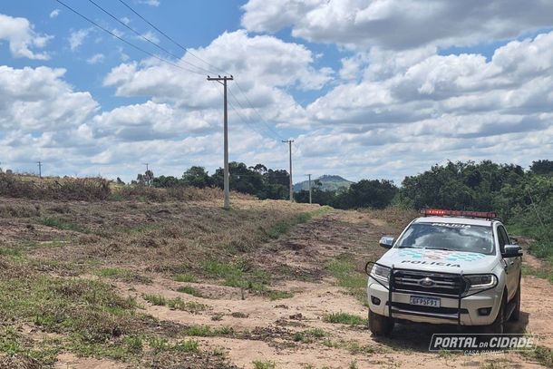 Pol&iacute;cia Ambiental aplica R$97 mil em multas e embarga &aacute;rea rural em Casa Branca