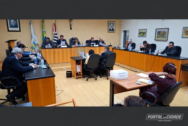 Presid&ecirc;ncia da C&acirc;mara de Casa Branca j&aacute; movimenta os bastidores pol&iacute;ticos