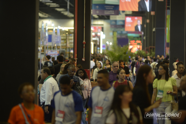 Sebrae-SP abre &uacute;ltimas vagas para transporte gratuito &agrave; Feira do Empreendedor 2026
