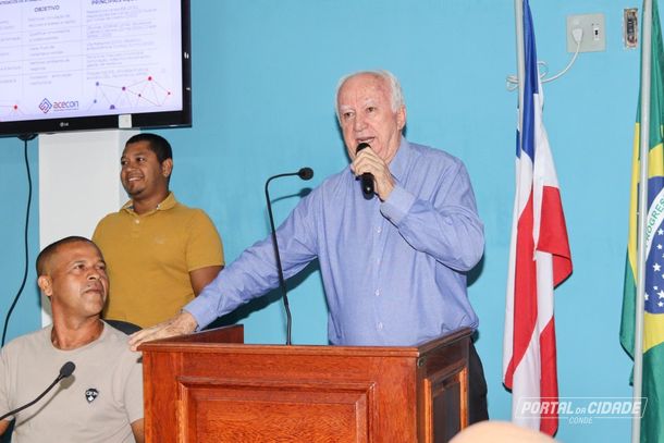 Cl&oacute;vis Cedraz, presidente da FACEB, marcou presen&ccedil;a na reuni&atilde;o