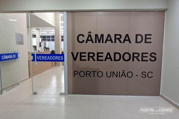 C&acirc;mara de Porto Uni&atilde;o avan&ccedil;a com projetos sobre internet, terrenos baldios e cr&eacute;dito