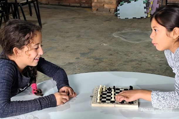 Jogar &eacute; divertido