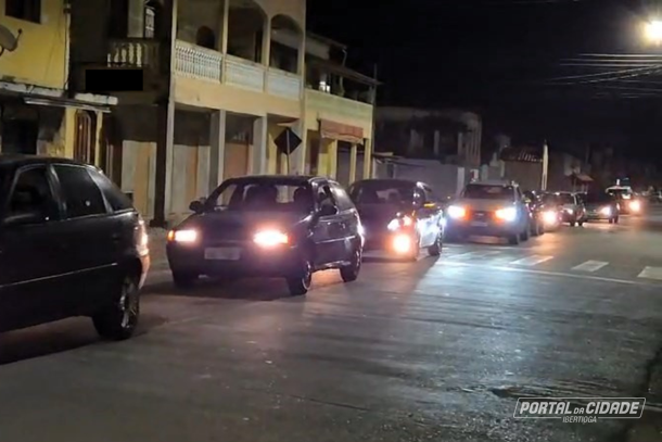 Carreata em agradecimento pelo apoio da comunidade em busca de justi&ccedil;a