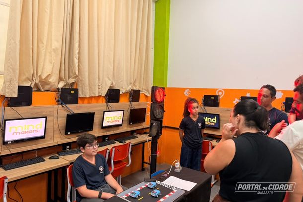 Atividade envolveu turmas da Educa&ccedil;&atilde;o Infantil ao Fundamental 2 e mobilizou 350 alunos, nos per&iacute;odos da manh&atilde; e da tarde