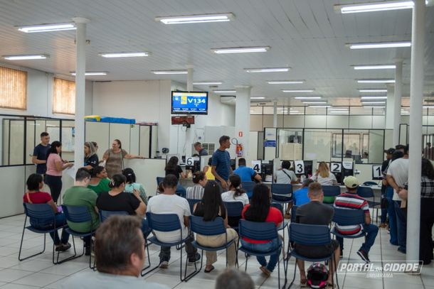A Agência do Trabalhador fica localizada na avenida Rio Branco, 4211