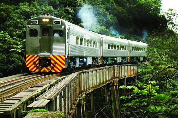 Trem tur&iacute;stico ligaria os tr&ecirc;s munic&iacute;pios