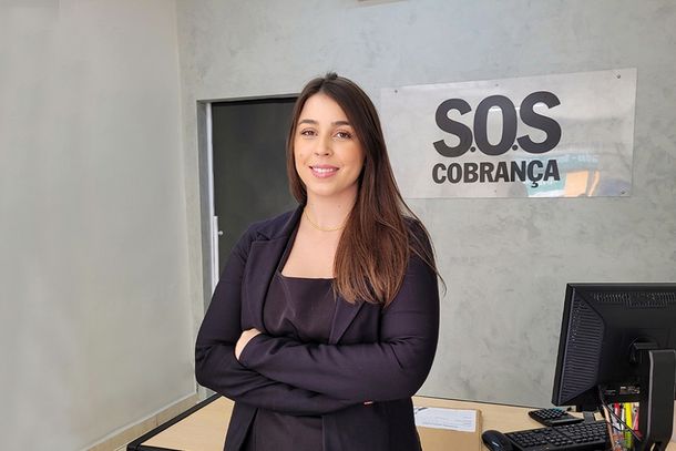 Vit&oacute;ria Carolina Gardino, integrante da equipe S.O.S Cobran&ccedil;a