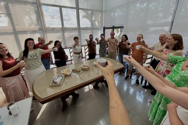 Encontro foi compartilhado pela prefeita em suas redes sociais