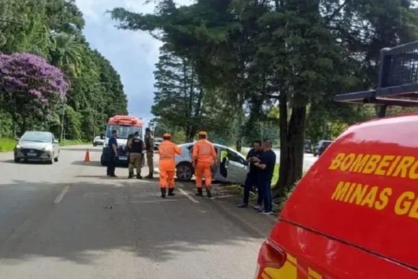Acidente na MGC-267 deixa uma mulher morta e dois feridos em Poços de Caldas