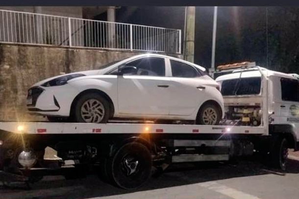 Operação reforça fiscalização e remove veículos irregulares em Andradas