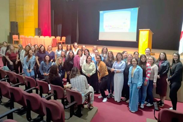 Professoras de Andradas participam de formação do Pacto Mineiro pela Alfabetização