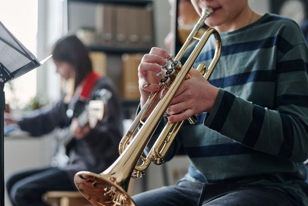 AACA abre inscrições para vagas remanescentes em aulas de instrumentos de metais