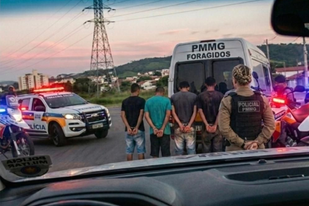 Operação da PM prende cinco pessoas em Andradas