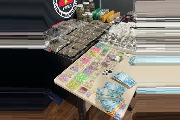 Grande apreensão de drogas em Poços