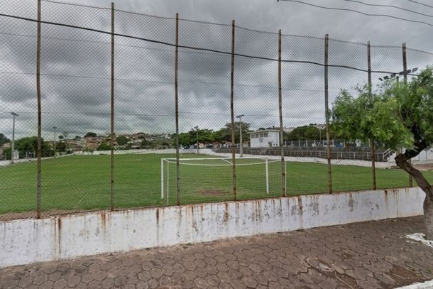 Quatro jogos acontecem em dois campos da cidade