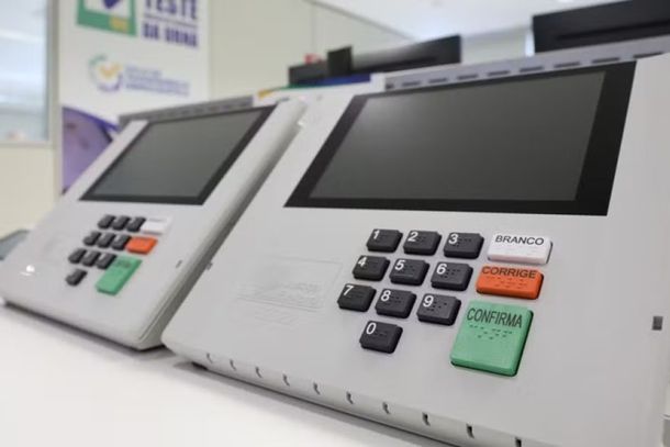 Urnas passar&atilde;o por testes antes do pleito