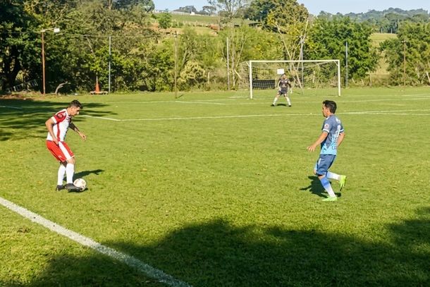 Jogos aconteceram nos campos Jos&eacute; Carlos Lino e do Atl&eacute;tico