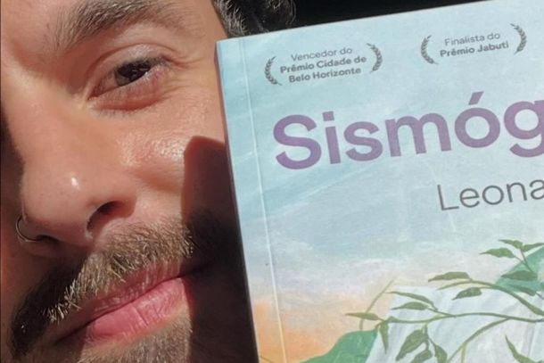 Autor agradece leitores pelas mensagens, indica&ccedil;&otilde;es e leituras