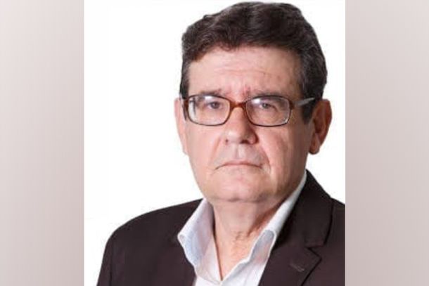 C&acirc;mara aprova T&iacute;tulo de Cidad&atilde;o Andradense ao senhor Jos&eacute; Carlos de Lima Caldas