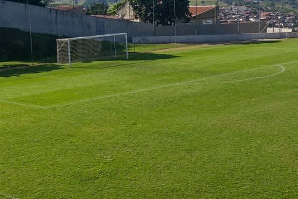Partida decisiva est&aacute; marcada para as 9h