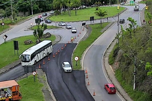 Interdi&ccedil;&otilde;es e obras alteram acessos na D. Pedro I em Atibaia; veja os pontos