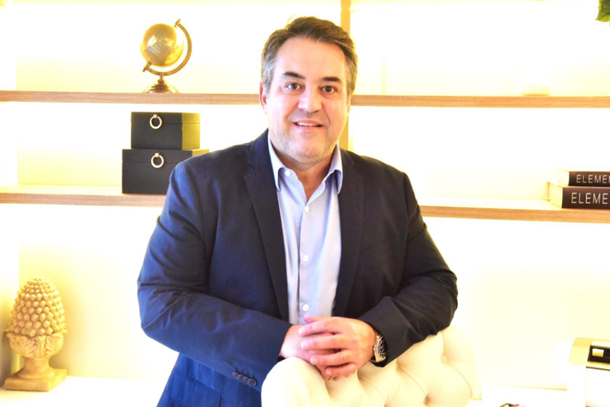 O urologista F&aacute;bio Sim&atilde;o