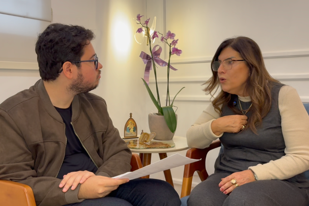 Prefeita concedeu entrevista ao jornalista Eduardo F&aacute;lico