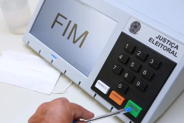 Eleitores v&atilde;o &agrave;s urnas no dia 4 de outubro para escolher deputados federais, estaduais, distritais, governadores, senadores e o presidente da Rep&uacute;blica