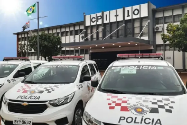 Os mandados de pris&atilde;o tinham rela&ccedil;&atilde;o com regress&atilde;o de cumprimento de pena do regime aberto para o semiaberto, furto, tr&aacute;fico de drogas e civil, respectivamente.