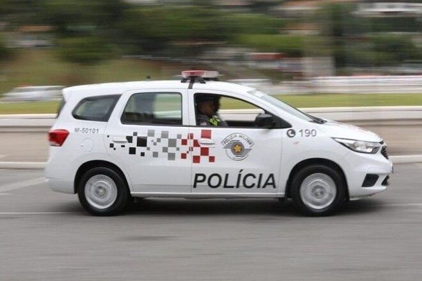Pol&iacute;cia Militar 
