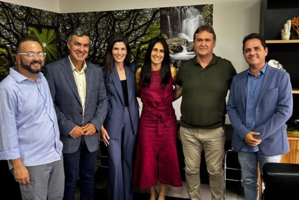 Pavimenta&ccedil;&atilde;o da estrada Barbosa&ndash;Avanhandava foi tema de reuni&atilde;o na capital paulista.