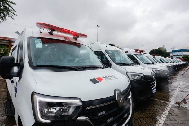 A iniciativa faz parte da estrat&eacute;gia de distribui&ccedil;&atilde;o de transportes para todo o estado, com o objetivo de ampliar o acesso da popula&ccedil;&atilde;o a atendimentos e fortalecer a estrutura de transporte sanit&aacute;rio