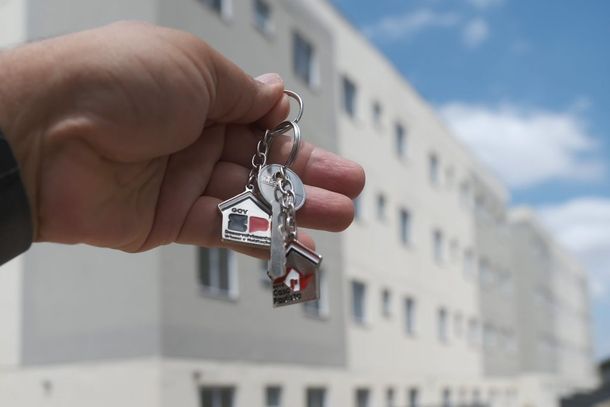 As inscri&ccedil;&otilde;es v&atilde;o at&eacute; o dia 10 de junho e estar&atilde;o dispon&iacute;veis, assim como os editais com informa&ccedil;&otilde;es sobre cada processo seletivo, no site da CDHU. 