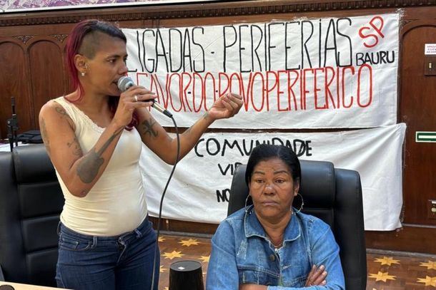 Elisandra Couto, da Liga das Periferias, e Edineia Aparecida de Oliveira, lideran&ccedil;a da comunidade Vida Nova