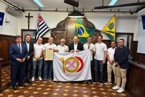 Bauru T&ecirc;nis Clube recebe Mo&ccedil;&atilde;o de Aplauso