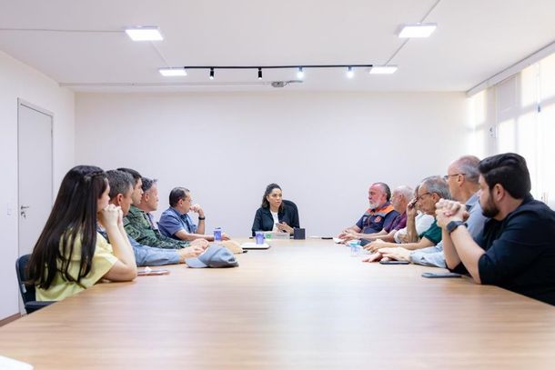 Reuni&atilde;o ocorreu nessa sexta-feira (21)