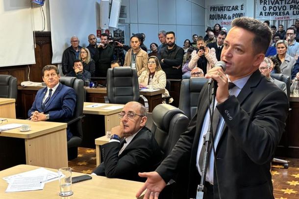 Comiss&atilde;o Processante aprovada em Bauru