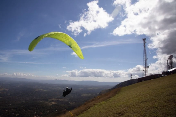 Serra da Moeda &eacute; uma das melhores &aacute;reas do pa&iacute;s para o voo livre