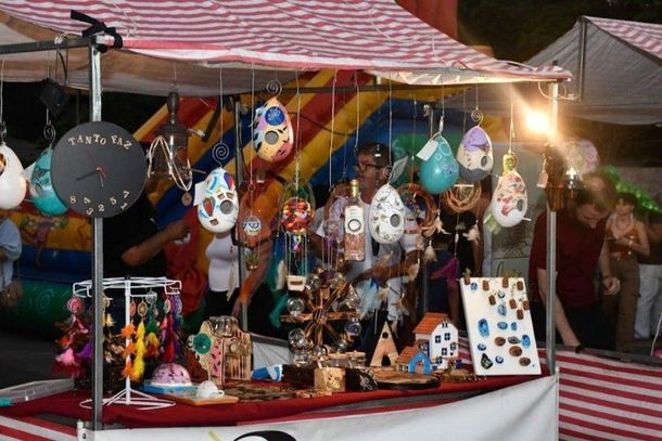 Feirinha &ldquo;Di Brumadin&rdquo; acontece a partir das 17h