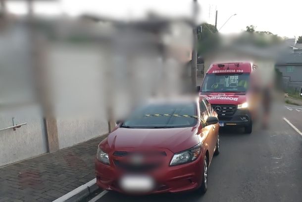 Criança de 3 anos morre ao ser esquecida dentro de carro em SC