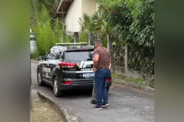 Jovem revela estupro &agrave; m&atilde;e ap&oacute;s encontr&aacute;-la por acaso em unidade de sa&uacute;de de Blumenau