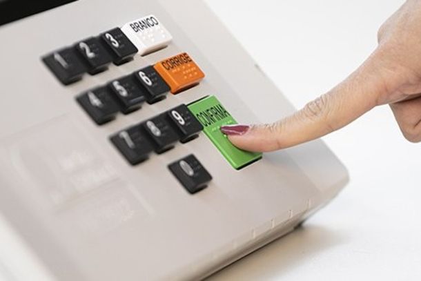 Eleitores que n&atilde;o votaram no primeiro turno podem participar do segundo; veja as regras