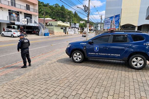 GTB registra 60 infra&ccedil;&otilde;es de tr&acirc;nsito durante domingo de elei&ccedil;&atilde;o em Brusque