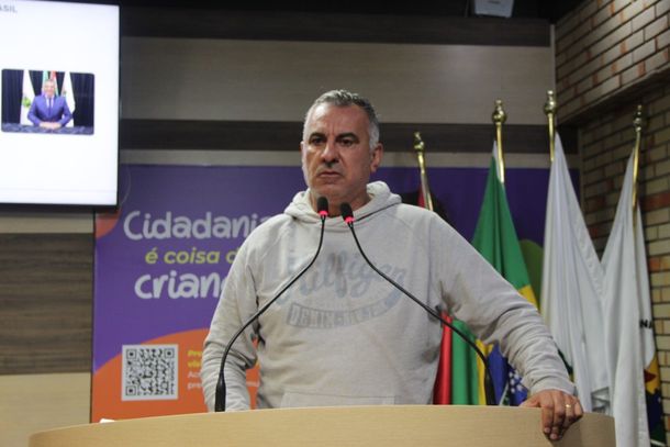 Vereador pede mais policiamento ap&oacute;s den&uacute;ncias de drogas nas proximidades de escola 
