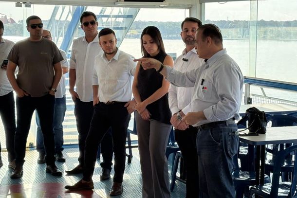 Roberto de Lucena durante visita a Buritama