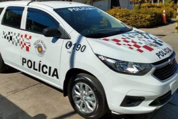 Pol&iacute;cia Militar 