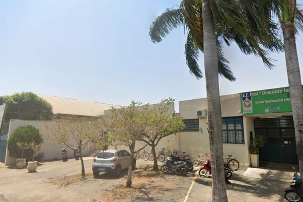Escola Estadual Prof. Oswaldo Januzzi