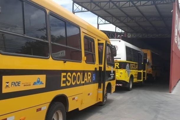 Com a proximidade do ano letivo, Prefeitura de Buritama realiza vistoria obrigat&oacute;ria da frota escolar junto ao Detran.