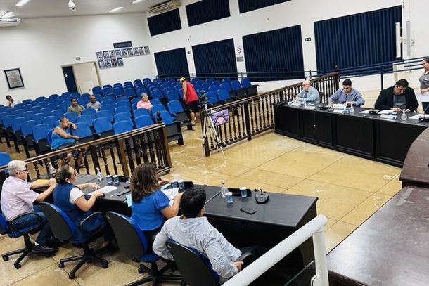 Parlamentares aprovam mat&eacute;rias e encaminham indica&ccedil;&otilde;es sobre infraestrutura e servi&ccedil;os.
