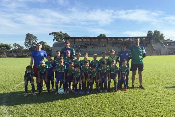 Atletas de Buritama disputaram a Copa FRIM com resultados positivos em diferentes categorias.